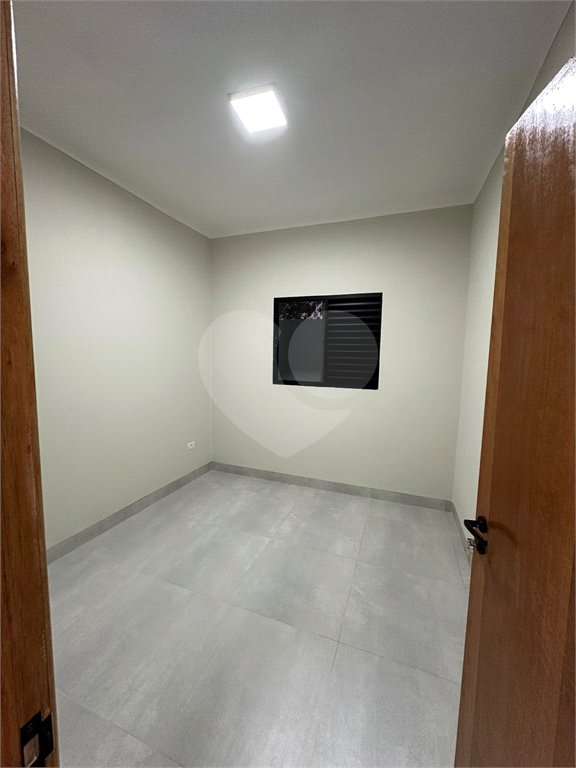 Casa à venda com 3 quartos, sendo 1 suíte, em Bela Vista da Lagoa, Três Lagoas, MS