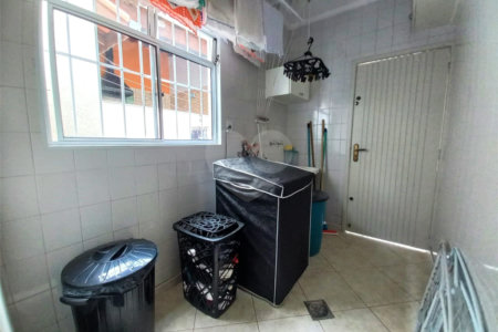 Sobrado à venda com 3 quartos, sendo 1 suíte, em Vila Lúcia, São Paulo, SP