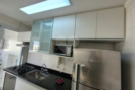 Apartamento para alugar com 2 quartos, sendo 1 suíte, em Vila Anastácio, São Paulo, SP