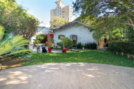 Casa à venda ou para alugar com 3 quartos, sendo 1 suíte, em Butantã, São Paulo, SP