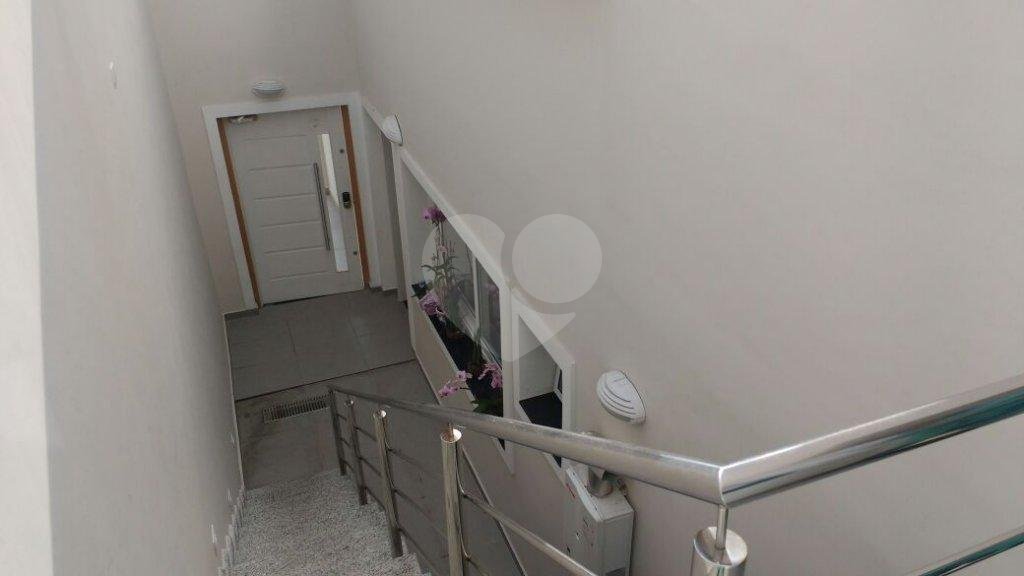 Casa Térrea à venda com 5 quartos, sendo 2 suítes, em Água Fria, São Paulo, SP