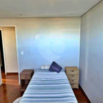 Apartamento à venda com 3 quartos, sendo 1 suíte, em Santo Amaro, São Paulo, SP