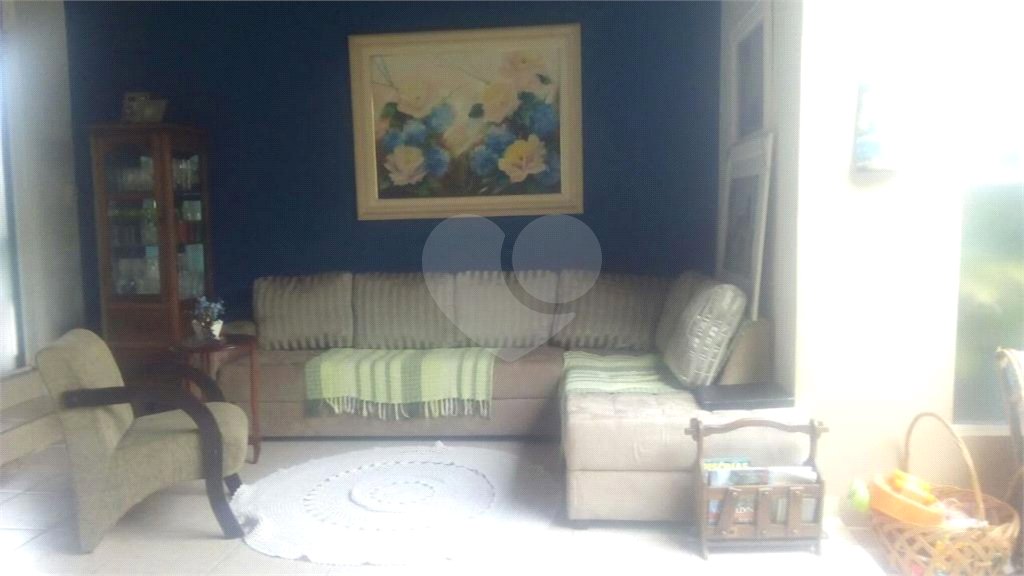 Casa à venda com 2 quartos, sendo 1 suíte, no condomínio Vinhas da Vista Alegre - Lado Sede, Vinhedo - SP