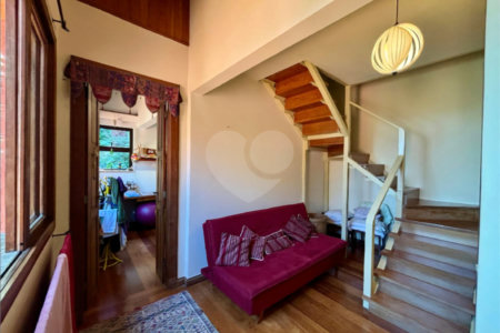 Casa à venda com 4 quartos, sendo 1 suíte, em Lagoa, Rio de Janeiro, RJ