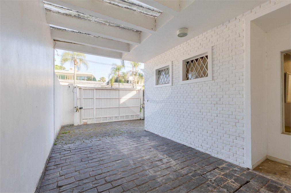Casa de Vila à venda com 4 quartos, sendo 3 suítes, em Granja Julieta, São Paulo, SP