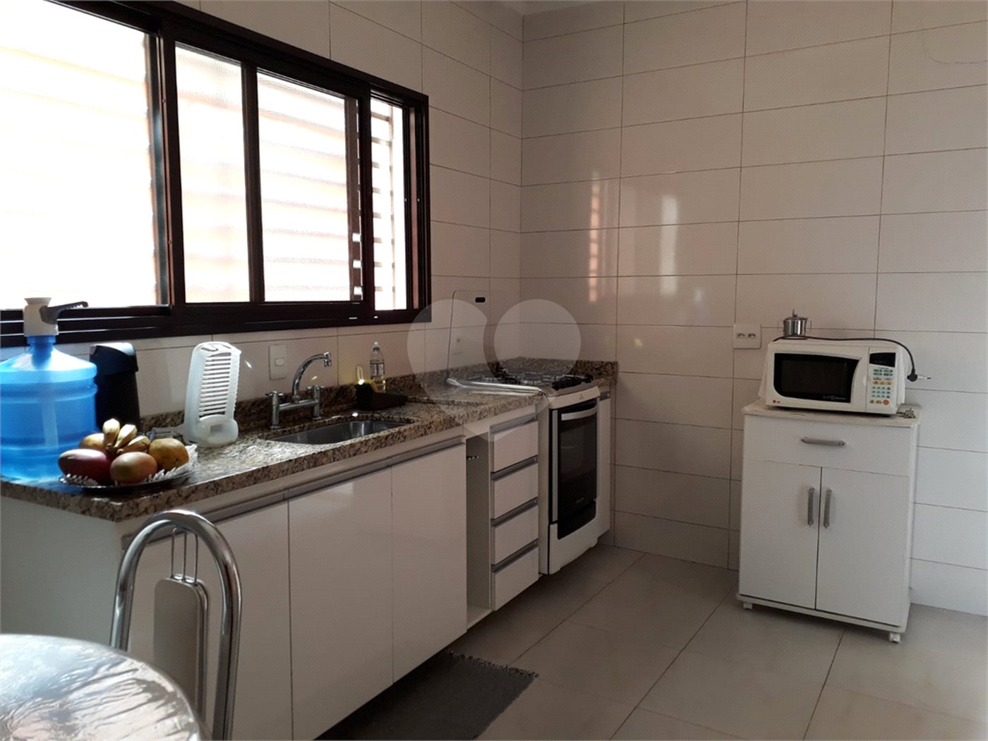 Casa Térrea à venda com 3 quartos, sendo 1 suíte,  em Vila Áurea, Poá, SP