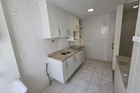 Apartamento para alugar com 2 quartos, sendo 1 suíte, em Parque Riviera, Cabo Frio, RJ