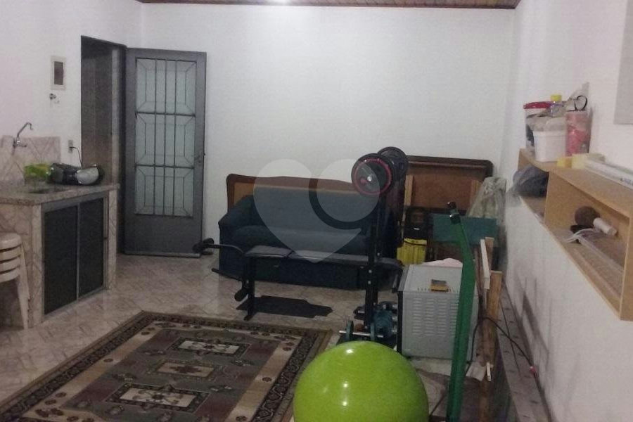 Sobrado à venda com 3 suítes em Santana, São Paulo, SP