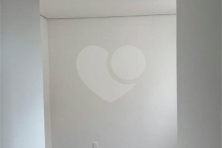 Apartamento à venda com 2 quartos em Parque Industrial Tomas Edson, São Paulo, SP