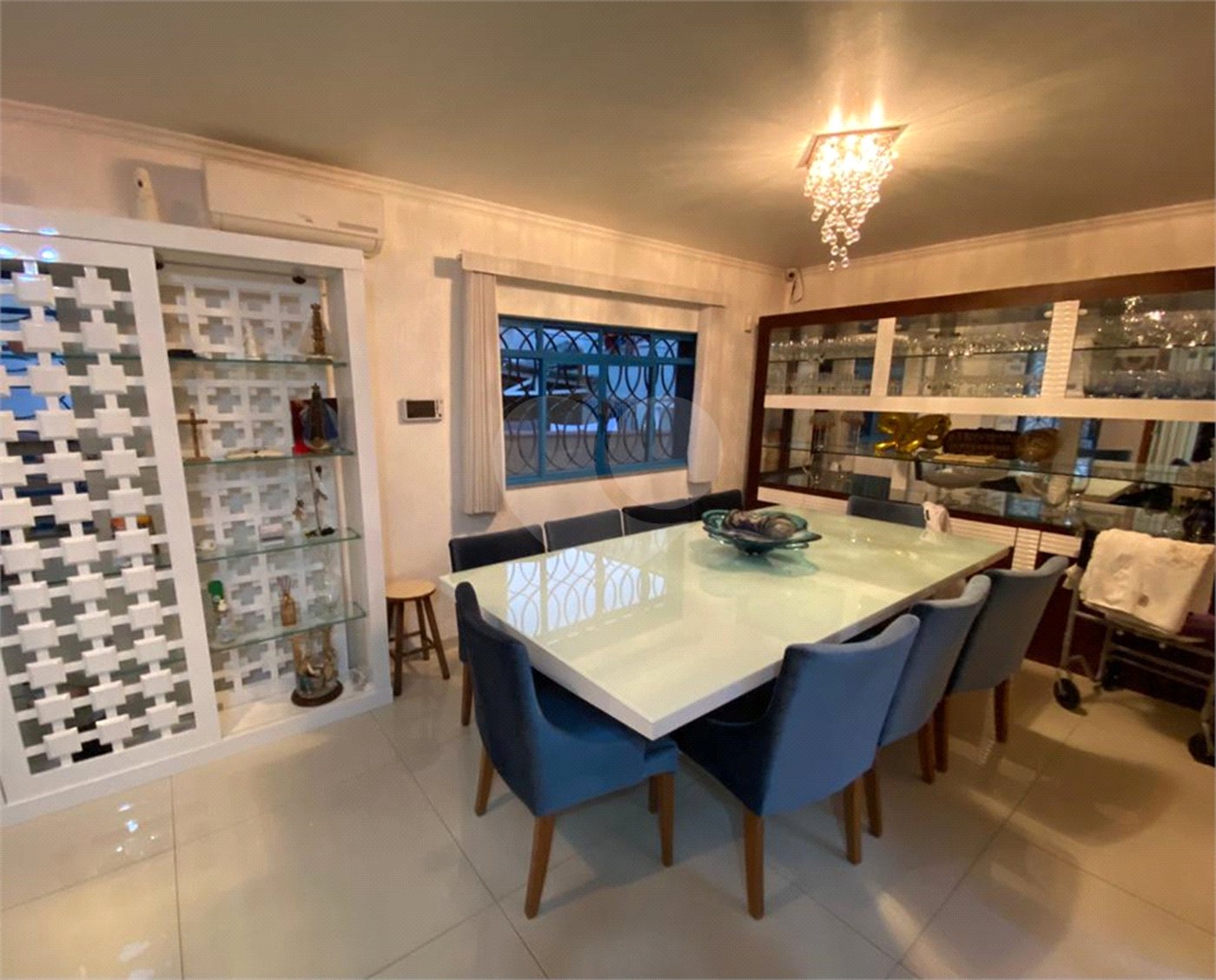 Casa à venda com 5 quartos, sendo 1 suíte,  no condomínio Casa, São Paulo - SP
