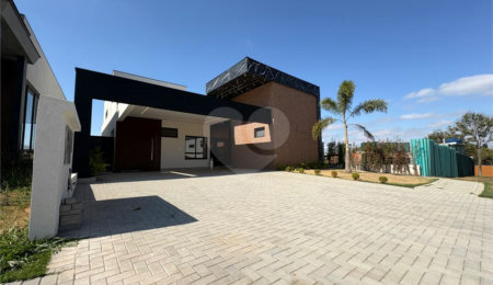 Casa à venda ou para alugar com 4 suítes no condomínio Alphaville Castelo, Itu - SP