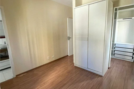 Apartamento à venda com 2 quartos, sendo 1 suíte,  em Vila Suzana, São Paulo, SP
