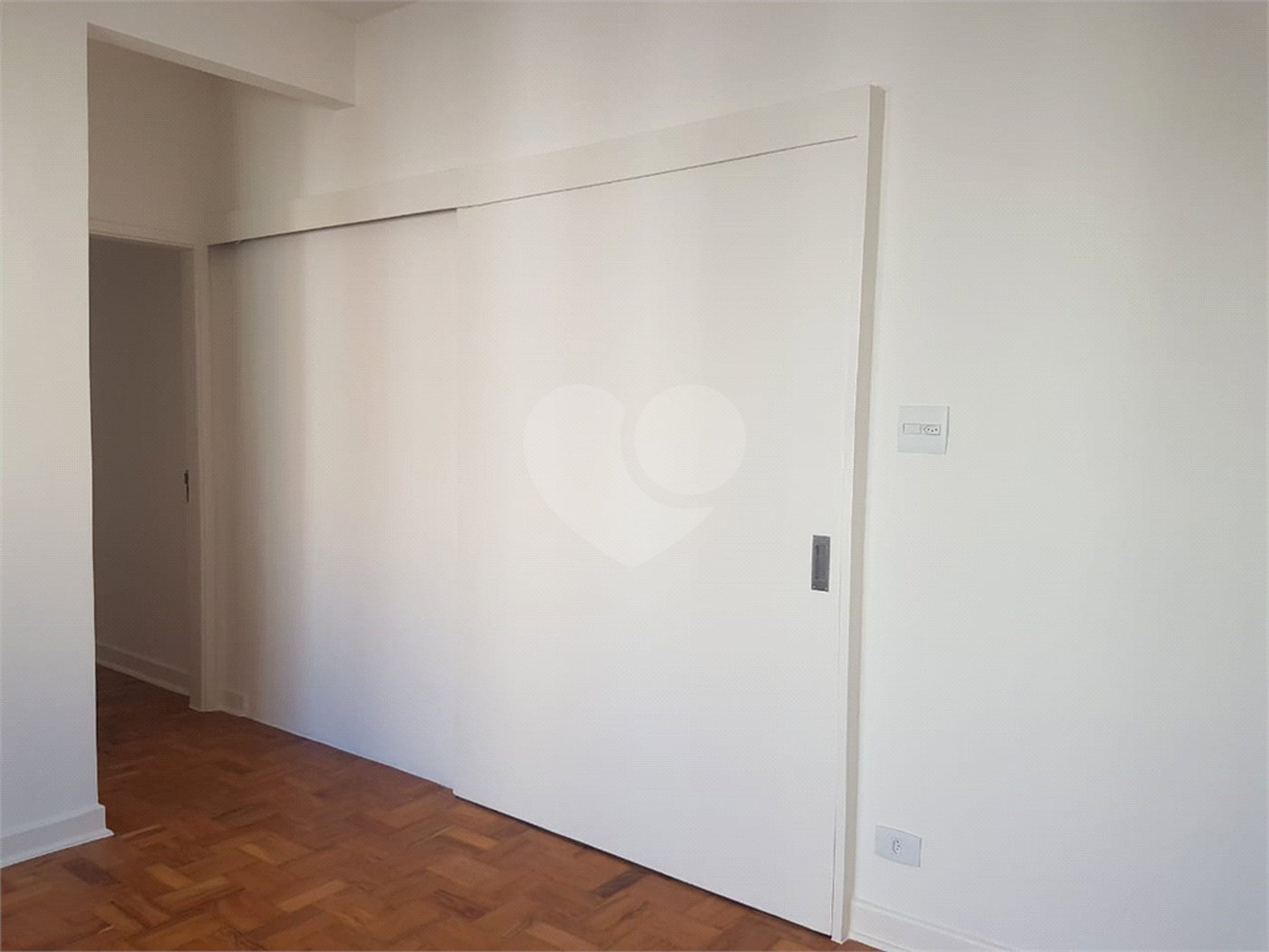 Apartamento à venda com 3 quartos, sendo 1 suíte, em Jardim Paulista, São Paulo, SP