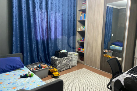 Casa à venda com 3 quartos, sendo 2 suítes, em Jardim Medina, Poá, SP