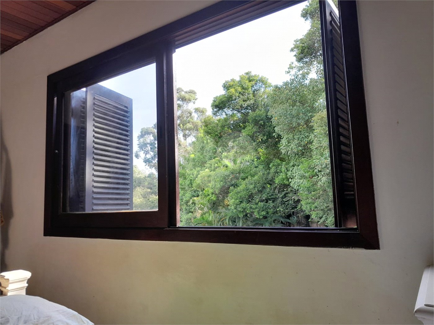 Sobrado à venda com 6 quartos, sendo 3 suítes, em Rolinópolis, São Paulo, SP