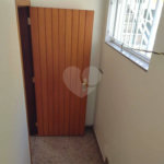 SOBRADO MARAVILHOSO A VENDA NO JARDIM FLORESTA (TREMEMBÉ) - 4 SUÍTES, PISCINA E 6 VAGAS DE GARAGEM