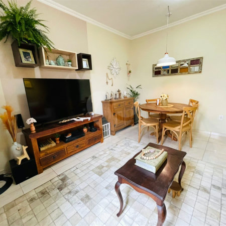Casa à venda com 2 quartos, sendo 1 suíte, em Vila Olímpia, Sorocaba, SP