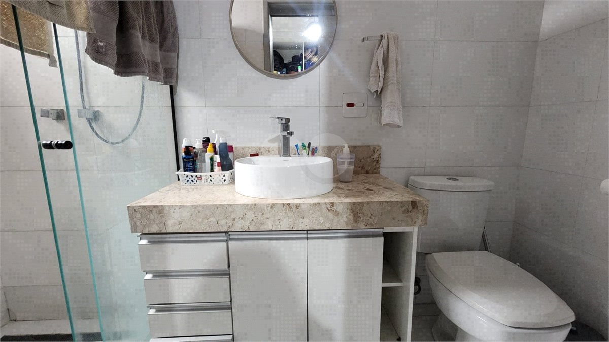 Casa à venda com 4 quartos, sendo 1 suíte, no condomínio Sun Lake, Sorocaba - SP