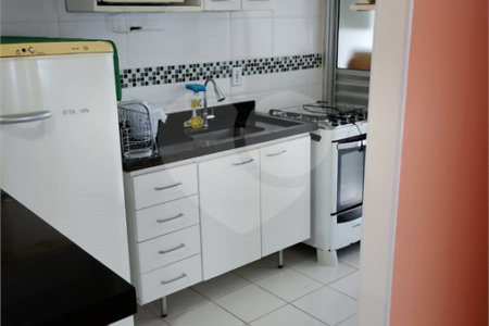 Apartamento à venda com 2 quartos em Jardim Monte Santo, Cotia, SP