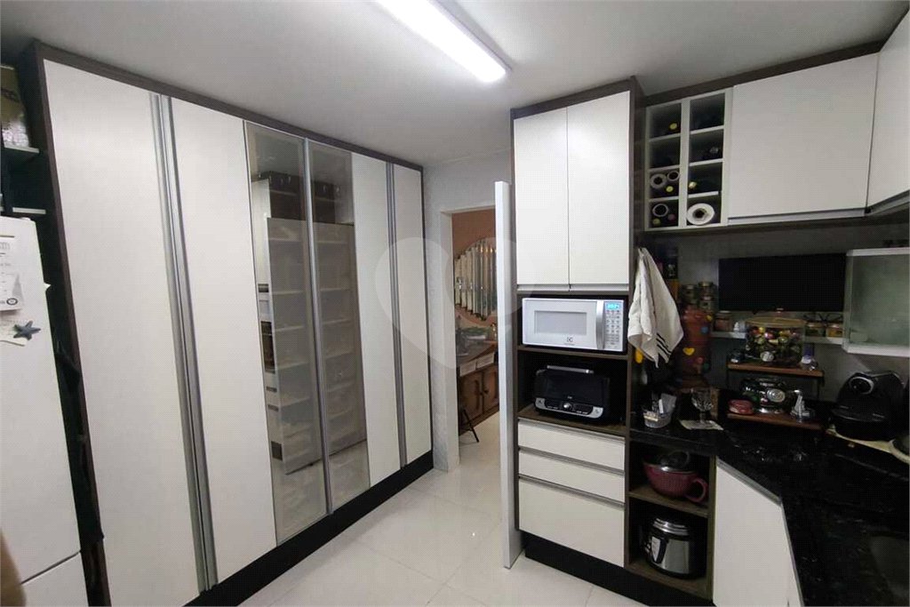 Sobrado à venda com 4 quartos, sendo 1 suíte,  em Vila Cruzeiro, São Paulo, SP