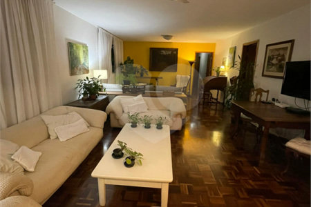 Apartamento à venda com 3 quartos, sendo 1 suíte, em Higienópolis, São Paulo, SP