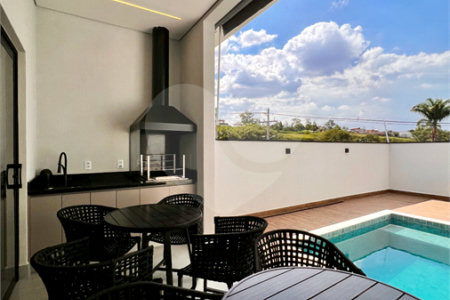 Casa à venda com 3 suítes no condomínio Residencial Mont'alcino, Valinhos - SP