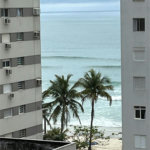 Apartamento de 1 Dormitório na Quadra da Praia das Pitangueiras – Localização Privilegiada!