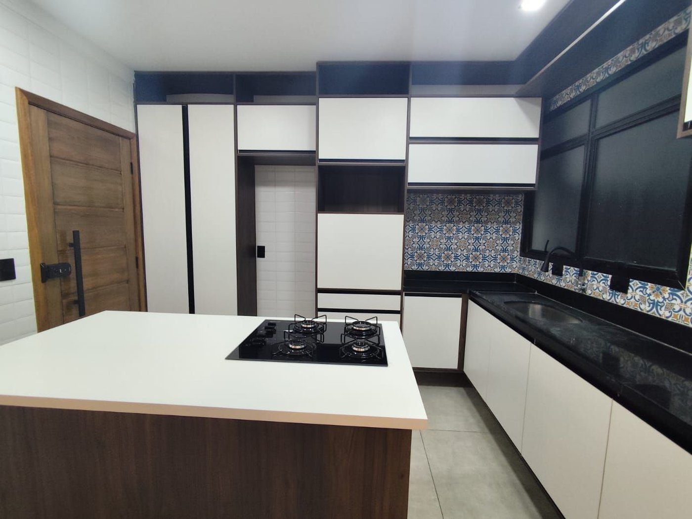 Cobertura com 3 dormitórios à venda, 225 m² por R$ 1.900.000,00 - Pompéia - Santos/SP