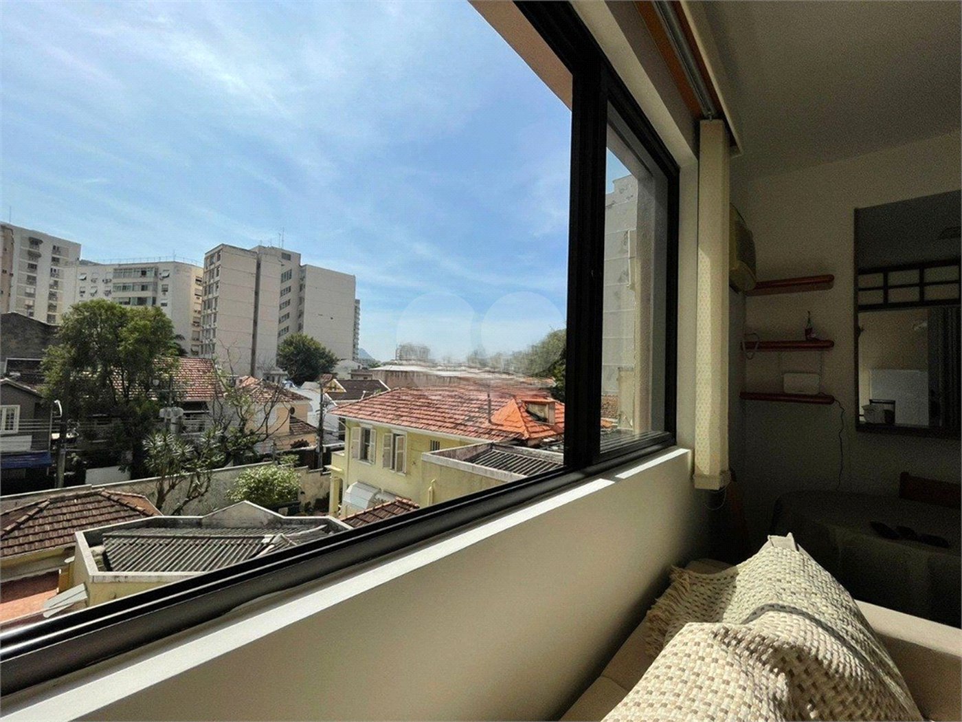 Apartamento à venda com 2 quartos, sendo 1 suíte, em Humaitá, Rio de Janeiro, RJ