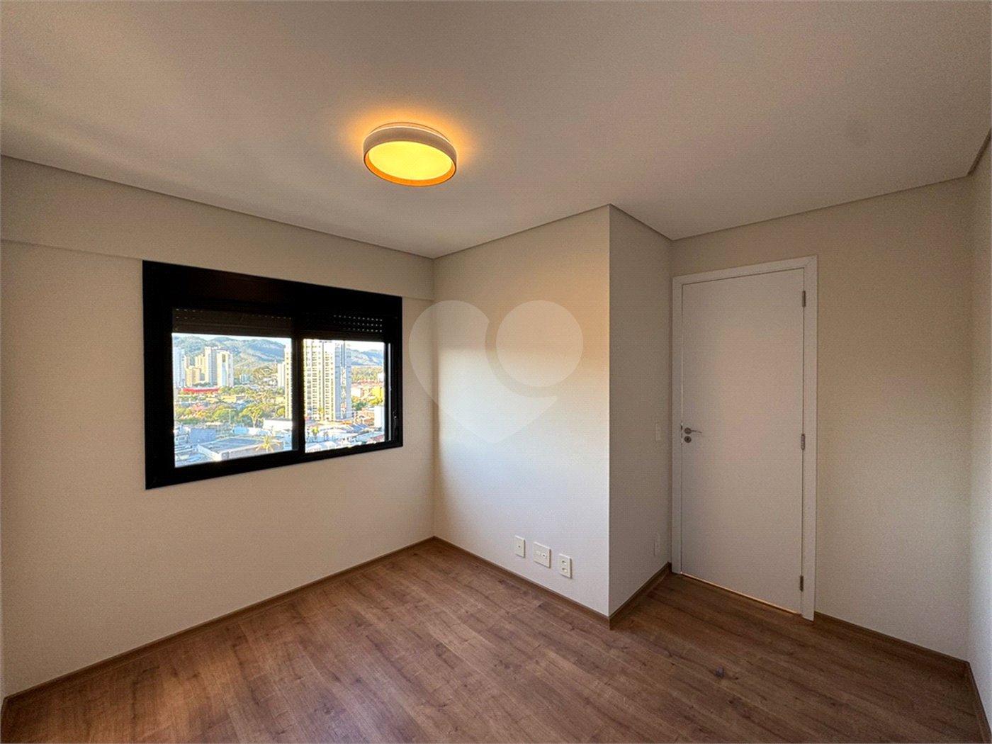 Apartamento à venda com 1 quarto no Centro, Mogi das Cruzes, SP