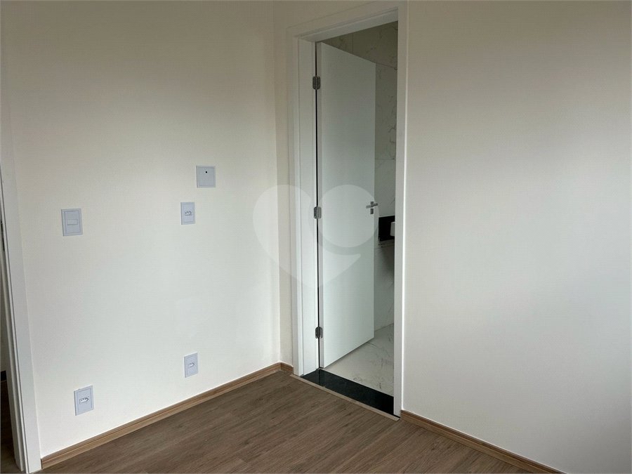Apartamento à venda com 3 suítes em Vila Lucy, Sorocaba, SP
