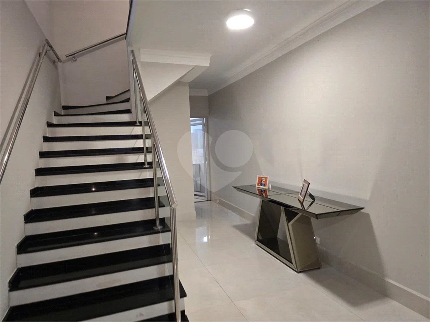 Casa à venda com 3 quartos, sendo 1 suíte, em Santa Teresinha, São Paulo, SP
