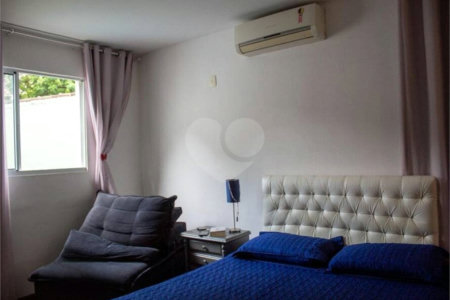 Casa à venda com 5 quartos, sendo 1 suíte, em Grajaú, Rio de Janeiro, RJ