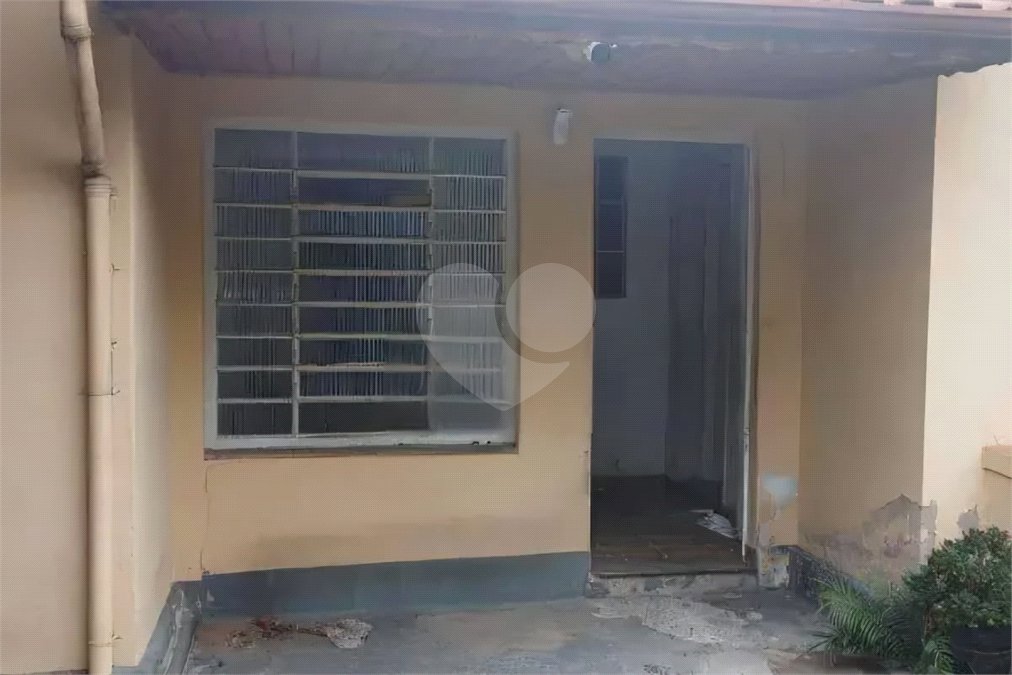 Casa Térrea à venda com 2 quartos em Vila Constança, São Paulo, SP