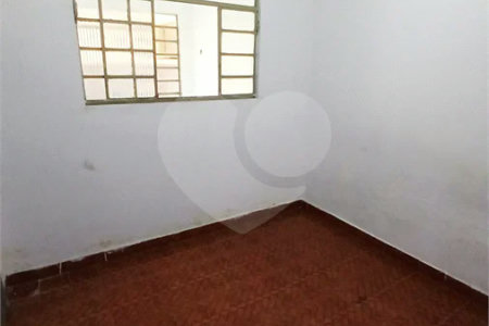 CASA Á VENDA EM SANTÍSSIMO ,ESTRADA DA POSSE ..