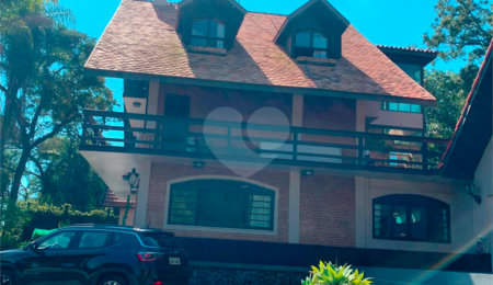 Casa à venda com 4 suítes em Parque Petrópolis, Mairiporã, SP