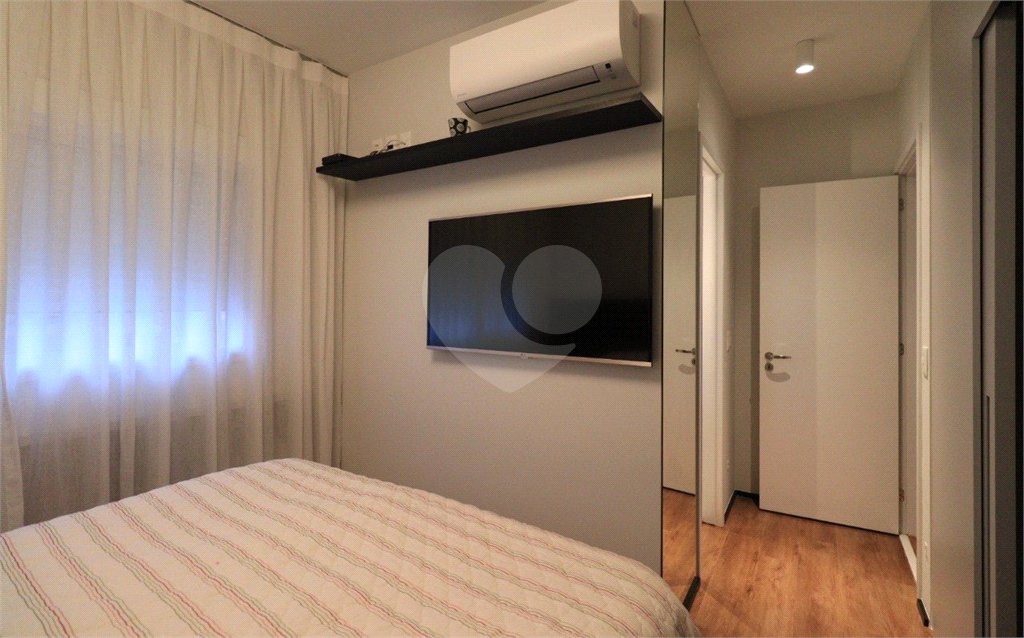 Apartamento à venda com 2 suítes em Indianópolis, São Paulo, SP