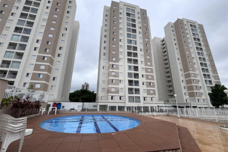 Apartamento à venda com 3 quartos, sendo 1 suíte,  em Parque Três Meninos, Sorocaba, SP