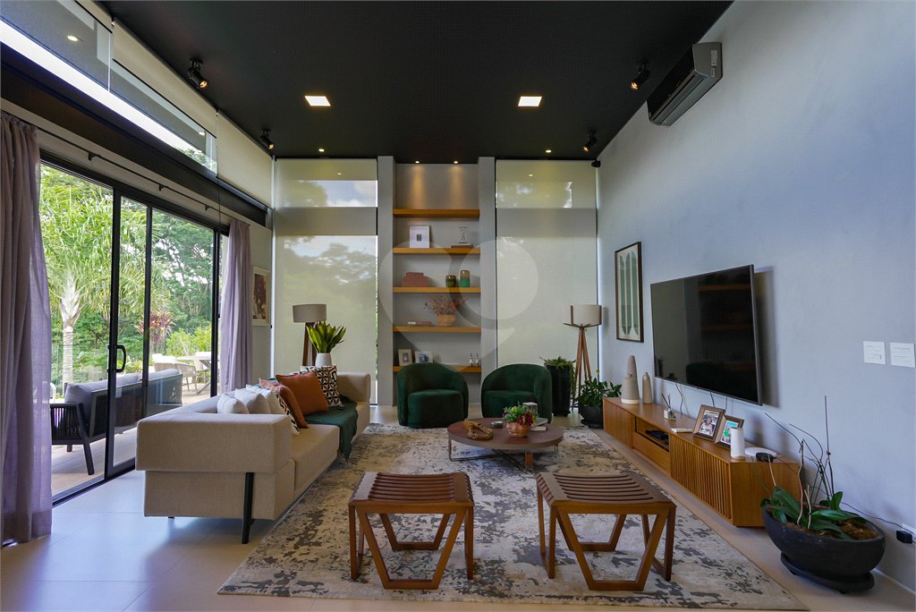 Casa à venda com 5 suítes no condomínio Plaza Athenee, Itu - SP