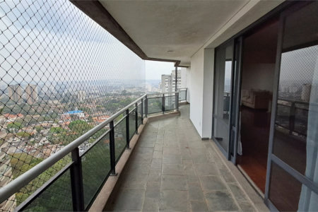 Apartamento para alugar com 4 quartos, sendo 3 suítes, em Santo Amaro, São Paulo, SP