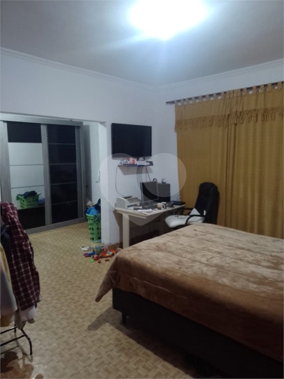 Casa à venda com 2 quartos em Parque Industrial, São Paulo, SP