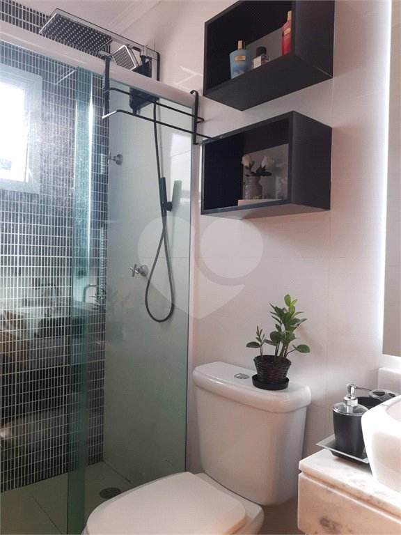Casa à venda com 2 suítes no condomínio Residencial Poncet, São Paulo - SP