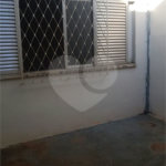 Casa térrea para venda em Araraquara/SP.