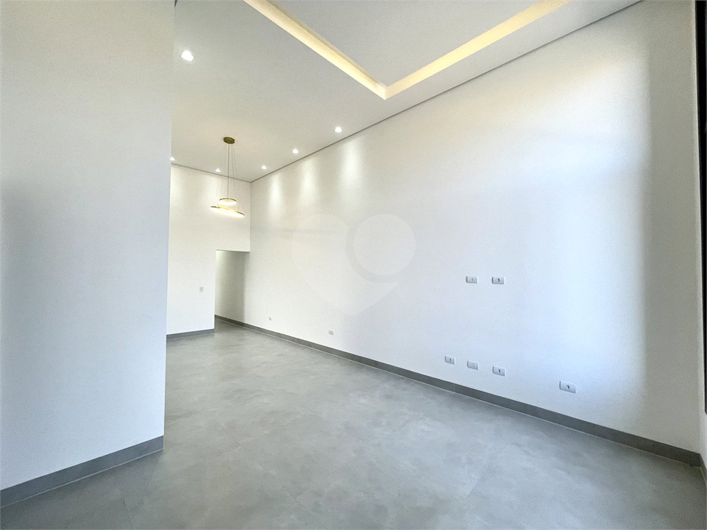 Casa à venda com 3 quartos, sendo 1 suíte,  no condomínio Residencial Villagio Wanel, Sorocaba - SP