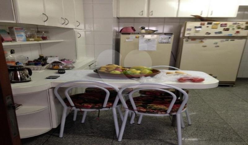 Apartamento à venda com 3 quartos, sendo 2 suítes, em Brooklin, São Paulo, SP