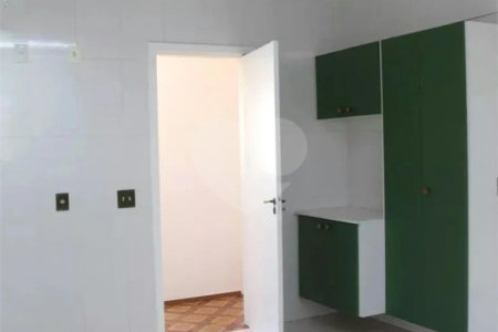 Apartamento à venda com 3 quartos, sendo 1 suíte, em Água Branca, São Paulo, SP