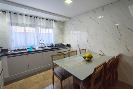 Casa à venda com 5 quartos, sendo 2 suítes, no condomínio Terras de Jundiaí, Jundiaí - SP