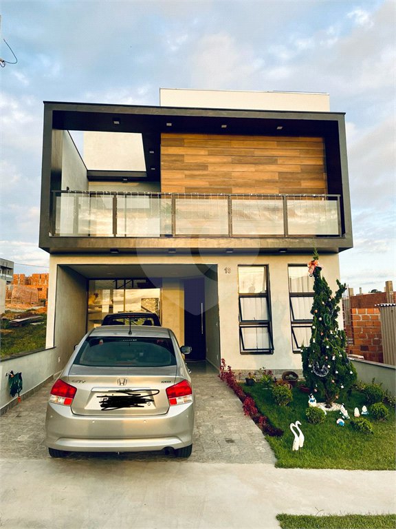 Casa à venda com 3 quartos, sendo 1 suíte,  em Residencial Horto Florestal Villagio, Sorocaba, SP