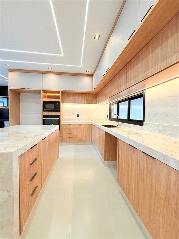 Casa à venda com 3 suítes no condomínio Jardim Residencial Dona Maria Candida, Indaiatuba - SP