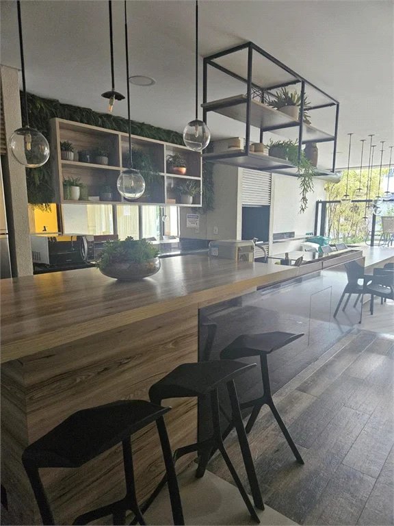 Apartamento à venda com 2 quartos, sendo 1 suíte, em Pinheiros, São Paulo, SP